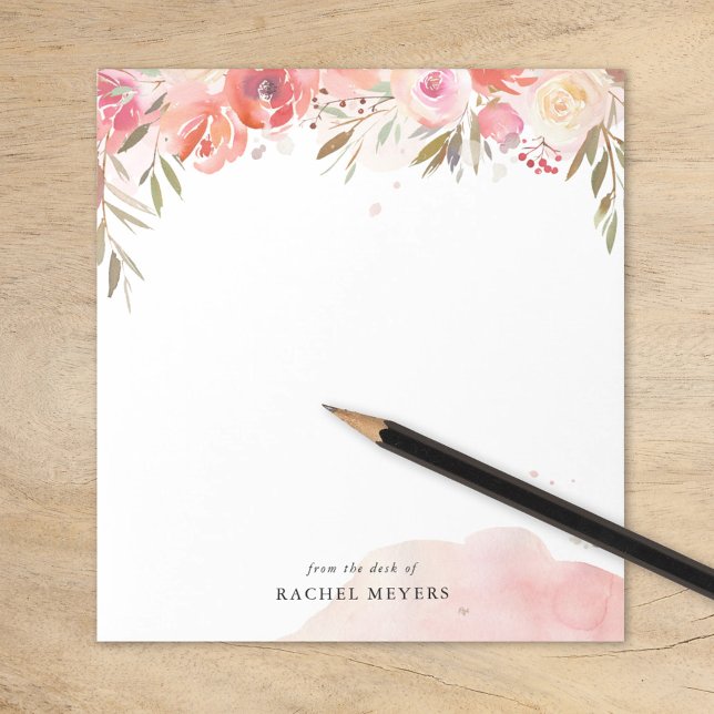 Personligt namnmonogram för Blush Bouquet Anteckningsblock (Skapare uppladdad)