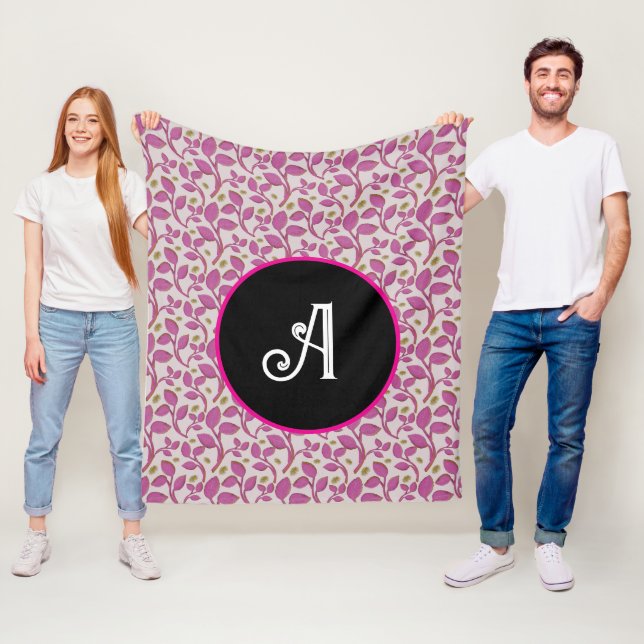 Personligt rosa vinrankemönster  fleecefilt (På plats)