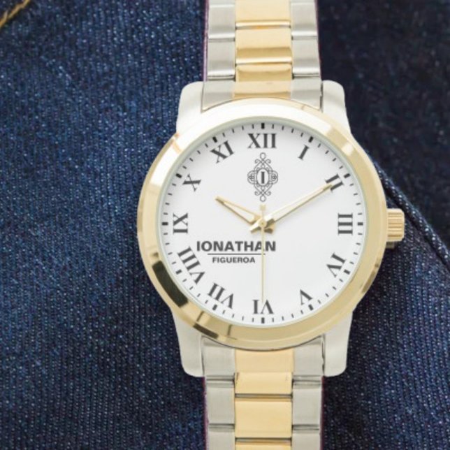 Person's black and white  Monogrammed Initial  Armbandsur (Skapare uppladdad)