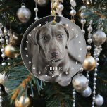 Pet Hund Cat Photo Minimalistic Tass Circle Julgransprydnad Keramik<br><div class="desc">Den här designen kan vara personlig i det område som tillhandahålls genom att ändra fotot och/eller text. Du kan också anpassa den genom att klicka på Anpassa den här mallen och sedan välja klicka för att anpassa ytterligare alternativ och ta bort eller ändra färg i bakgrunden, lägga till text, ändra...</div>