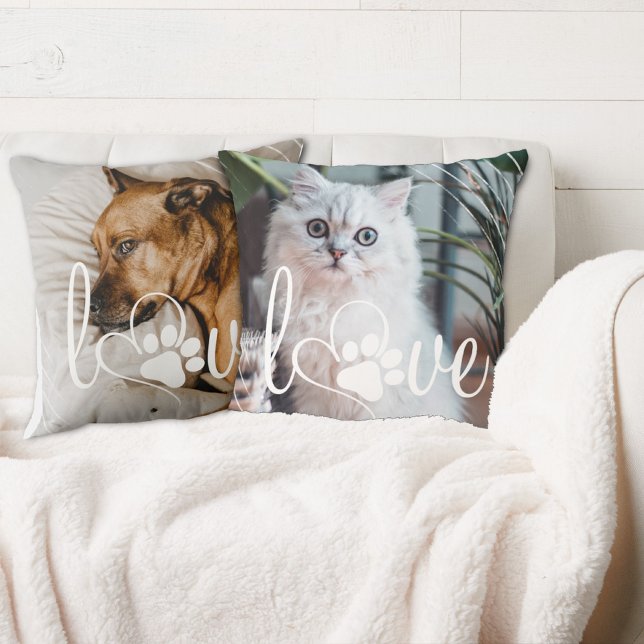 Pet Life Kärlek | Paw Print Heart Reversible 2-Pho Kudde (Skapare uppladdad)