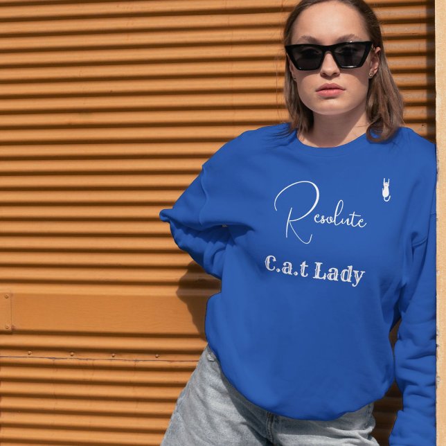 Pet Lover Blue And White Script Customized Cat Mom T Shirt (Skapare uppladdad)