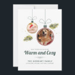 Pet Photos Family julmodern Julkort<br><div class="desc">Vår förtjusande Anpassningsbar botaniska julhälsningar Pets Photo Card är ett trevligt sätt att sprida helgdag och lämna ett varaktigt intryck på dina vänner och din familj. Det här vackert designade kortet är försett med foton från päls spädbarn, vilket ger anledning till festsäsongens värme och charm. Anpassa den med dina favoritfoton...</div>