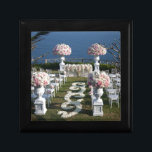 Petal-Wedding-Aisle-Runners-20 Smyckeskrin<br><div class="desc">Perfekt gåva för bröllop!</div>