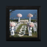 Petal-Wedding-Aisle-Runners-20 Smyckeskrin<br><div class="desc">Perfekt gåva för bröllop!</div>