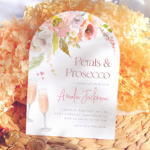Petals & Prosecco Blomsterbåge Bröllopsdusch