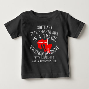 PETE HEGSETH DÖR MED BOLLGAFFEL OCH EN TRANSVESTIT T SHIRT