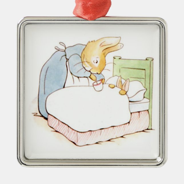 Peter Rabbit in Bed (Matas av hans Mor) Julgransprydnad Metall (Framsidan)