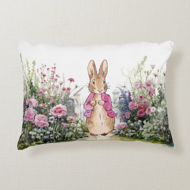 Peter Rabbit Rosa Jacka i hans Garden Prydnadskudde (Framsidan)