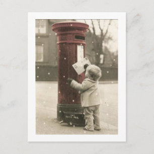 Petit enfant postant sa lettre vykort
