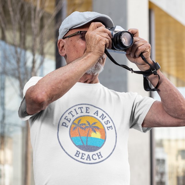 Petite Anse Beach, Seychelles Faded Classic Style T Shirt (Skapare uppladdad)
