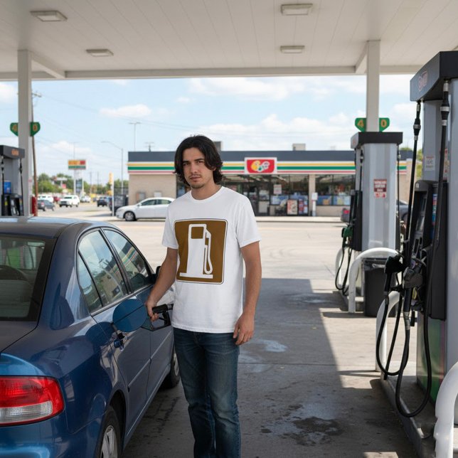 Petrol Road Sign Manar T-Shirt (Skapare uppladdad)