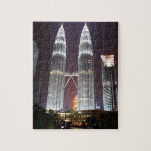 Petronas Torn i Kuala Lumpur på natten Pussel