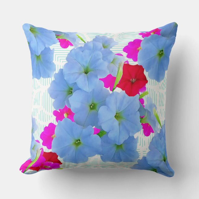 Petunia Flower Art Print Kudde (Framsida)
