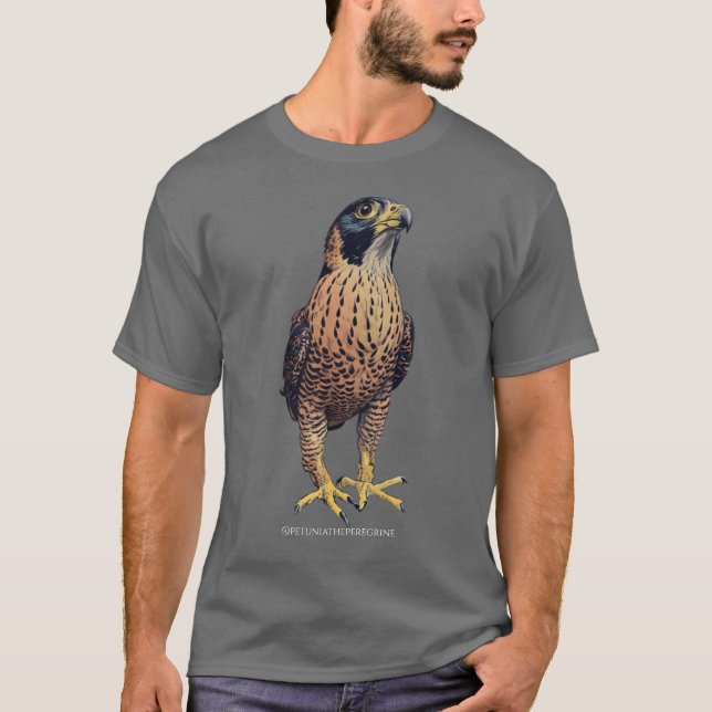 Petunia the Peregrine Falcon T-Shirt (Framsida)