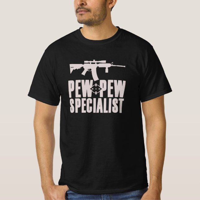 Pew Pew Specialist Airsoft/Paintball T Shirt (Framsida)