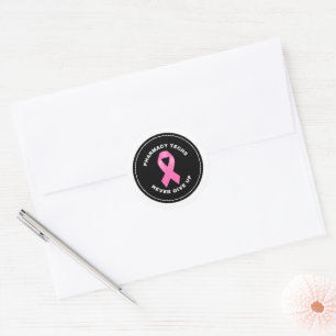 Pharmacy Techs Ge aldrig upp Rosa Ribbon Runt Klistermärke