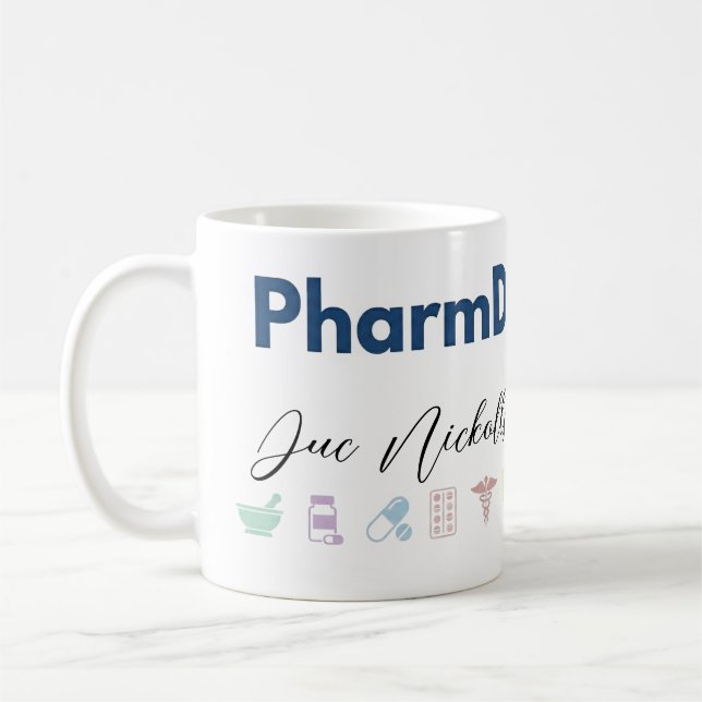PharmD Personalized Mug | Minimal Modern Pharmacis Kaffemugg (Vänster)
