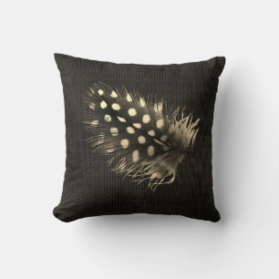 Pheasants beväpnade väder Sepia Black Beige Kudde