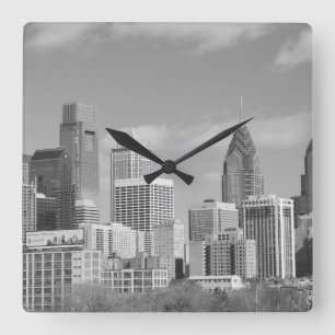 Philly skyscrapers black and white fyrkantig klocka