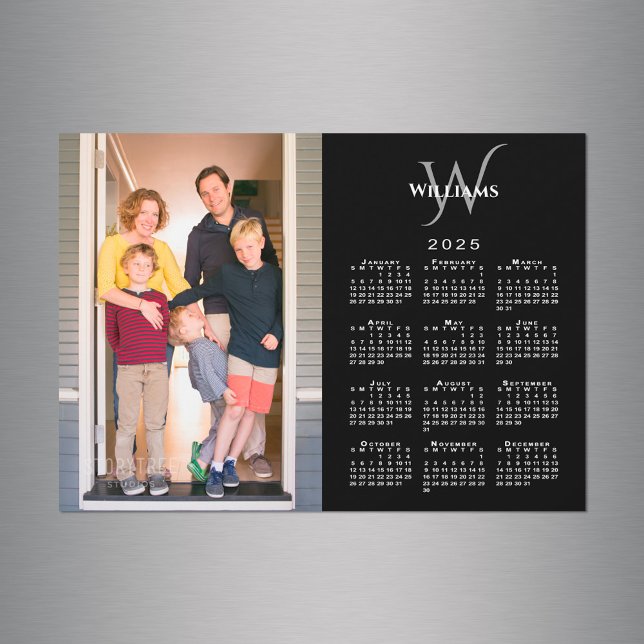 Photo 2025 Calendar Monogram Namn Black Magnet (Photo 2025 Calendar Monogram Name Black Magnet in situ)