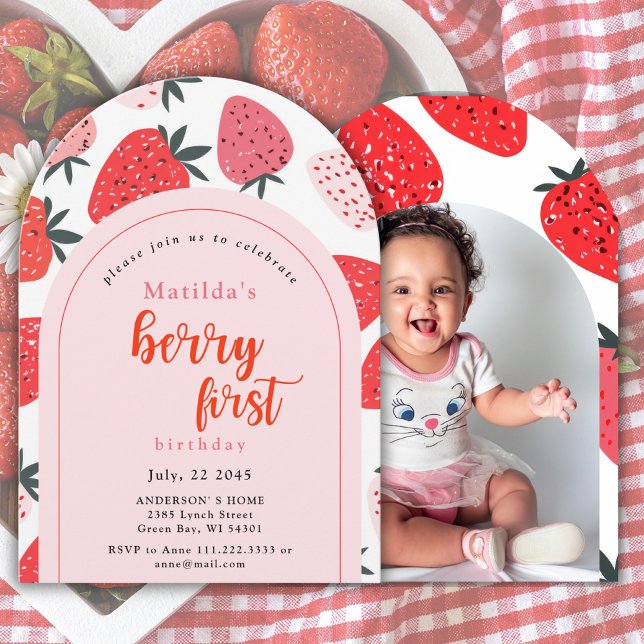 Photo Berry First Birthday 1:a jordgubbsbåge Inbjudningar (Skapare uppladdad)