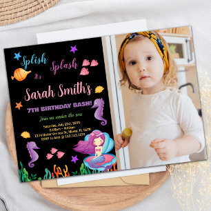 Photo Black Sjöjungfru Sitt på Lila Snäcka Birthda Inbjudningar