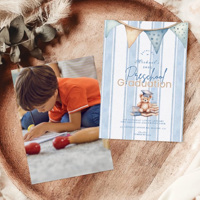 Photo Blue Preschool Nalle Studenten Inbjudningar (Skapare uppladdad)