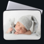 Photo Customized Personal Bild Modern Laptop Fodral<br><div class="desc">Skapa ditt eget favoritfoto laptop sleeve. Detta ger en underbar gåva till Mor-dagen,  Far-dagen,  morföräldrarnas dag,  jul,  födelsedagen.</div>
