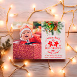 Photo Elegant Blommigt Baby Första jul Julkort<br><div class="desc">Fira din baby första jul med lite elegans och charm! Vår Photo Elegant Blommigt Baby Första julkortet är designat för att fånga magin i denna speciella milstolpe. Förbluffande Blommigt: Vackra, handritade motiv för blommigten ramar ditt baby-foto, vilket ger en tidlös och sofistikerad beröring till dina semesterhälsningar. Fotoinfogning av hög kvalitet:...</div>
