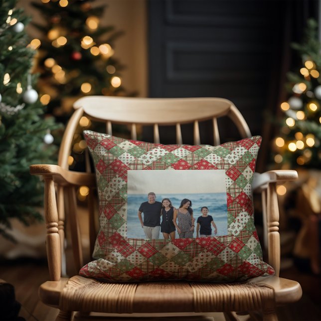 Photo family Christmas patchwork Green Red  Kudde (Skapare uppladdad)