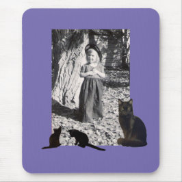 Photo Halloween Costumed Child Svarta katter Lila Musmatta