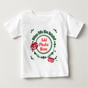 PHOTO Kiss Me Jag är irländsk - Grönt Circle Kiss T Shirt