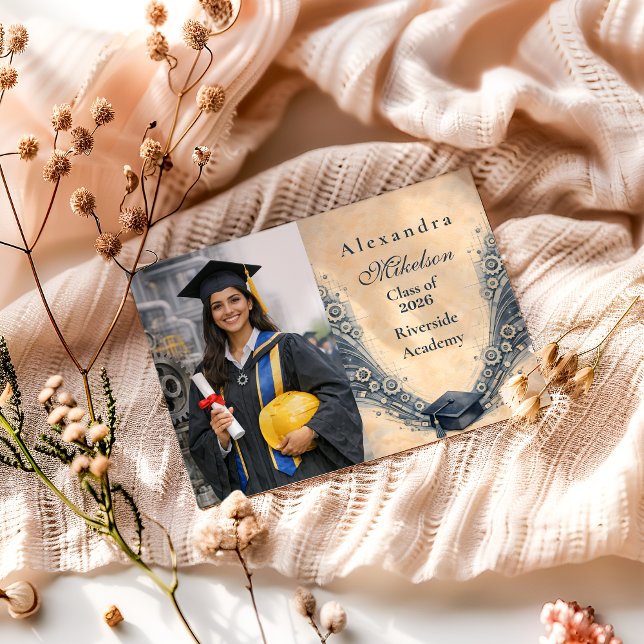 Photo Mechanical Engineering Graduate Party Meddelande (Skapare uppladdad)