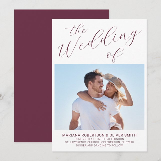 Photo Minimalist Burgundy White Script Bröllop Inv Inbjudningar (Fram/baksida)