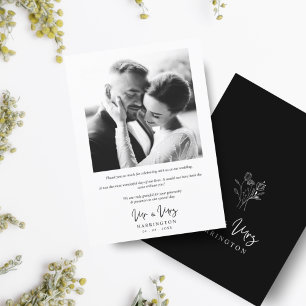 Photo Modern Typography MR. & MRS Bröllop Bouquet Tack Kort