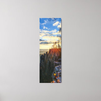 photo of a mountainous autumn forest, mountains, p canvastryck