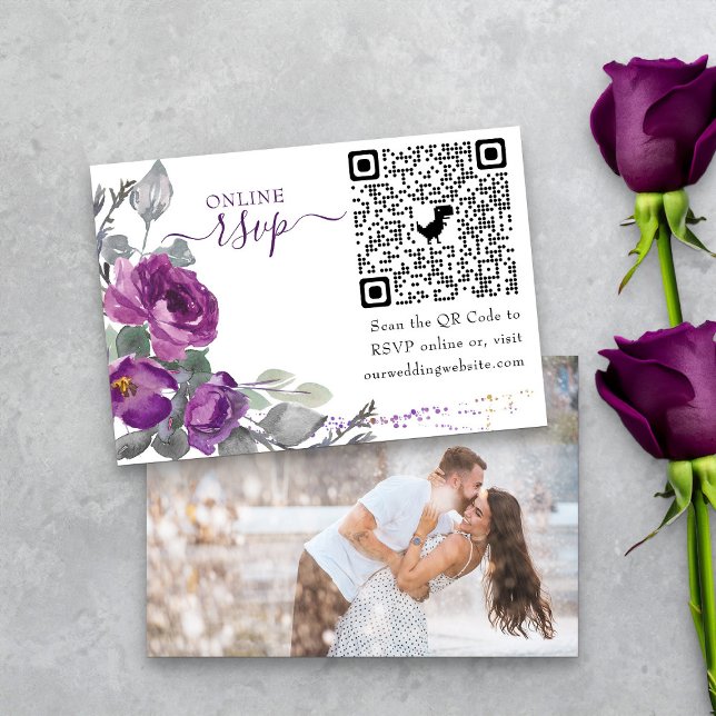 Photo Online OSA QR Code Lila Bröllop Blommigt Tilläggskort (Purple Floral QR Code Online RSVP Card from my Plush Purple Wedding Collection )