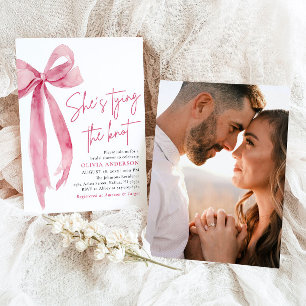 Photo Rosa Bow Hon Gifter sig Möhippa Inbjudningar
