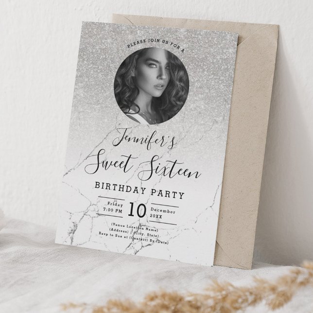 PHOTO Silver Glitter Marble Sweet 16 Party Inbjudningar (PHOTO Silver Glitter Marble Sweet 16 Party Invitation)