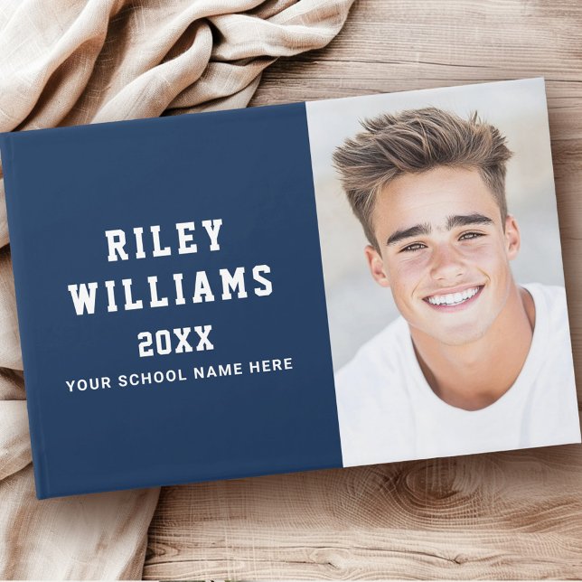 Photo student student studenten mörk blått gästböcker (Photo student graduate graduation dark blue guest book)