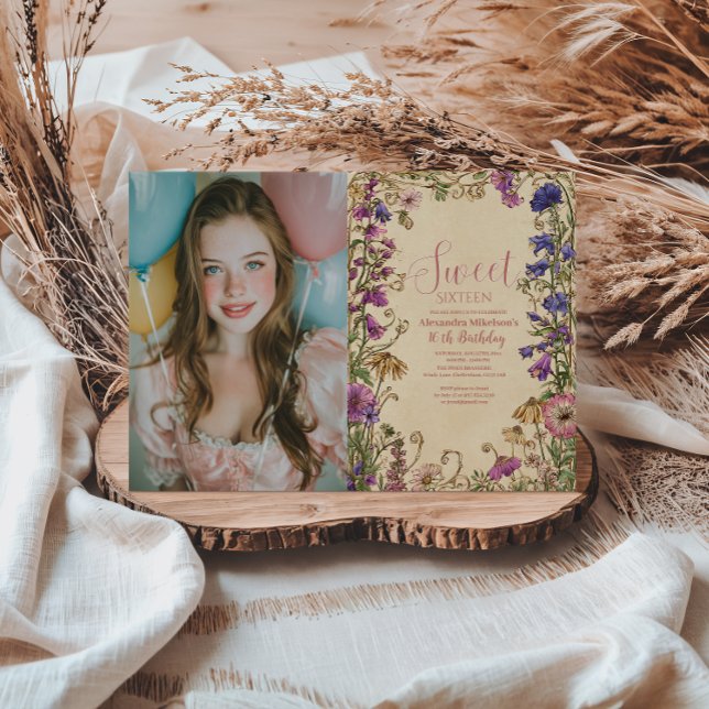 Photo Whimsical Floral Meadow Sweet Sixteen Inbjudningar (Skapare uppladdad)