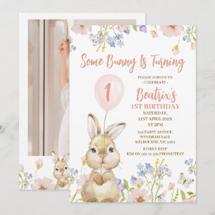 Photo Wildblomma lite Bunny 1:a födelsedag Inbjudningar