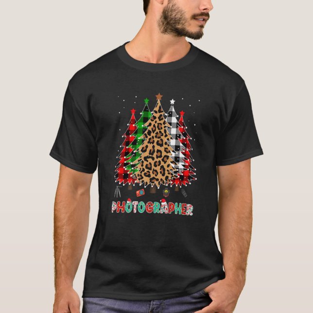 Photographer Leopard Red White Green Plaid Christm T Shirt (Framsida)
