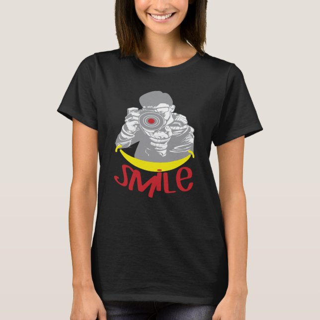 Photography Smile Cheerful Photography Illustratio T Shirt (Framsida)