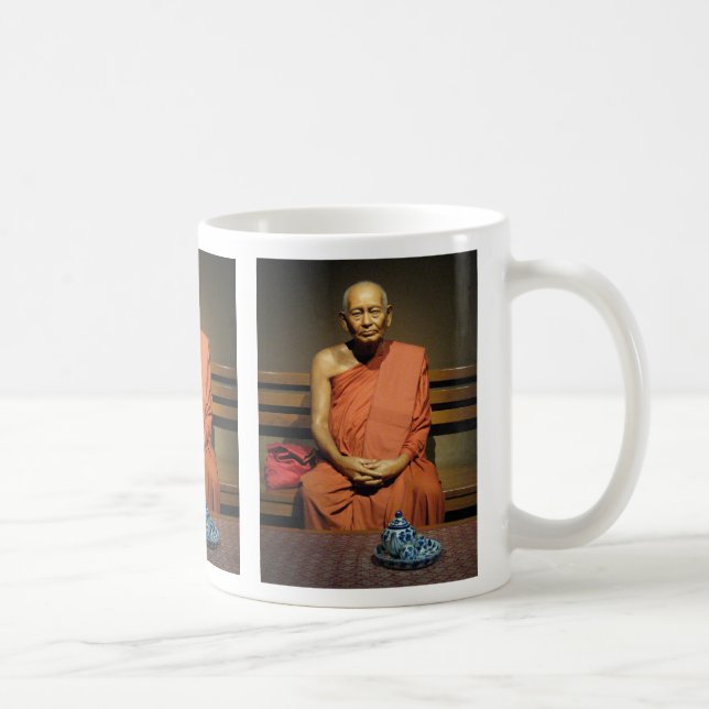 Phra Dhammayanmuni ... Buddhist Munk Kaffemugg (Höger)