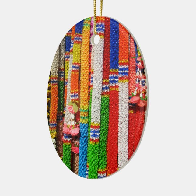Phuang Maalai - Thai Blommigt Garland Julgransprydnad Keramik (Vänster)