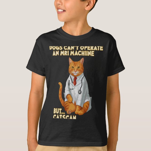 Physician Medicine Medical Cat Doctor Funny Cat  T Shirt (Framsida)
