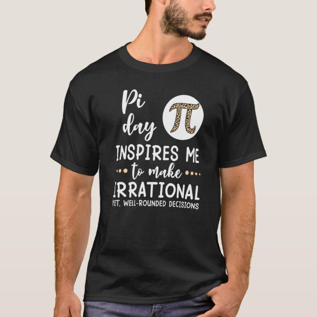 Pi Day inspires Me Math Pi Symbol Leopard T Shirt (Framsida)