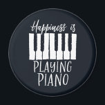 Pianist Happity spelar Piano Magnet<br><div class="desc">Vintage och återdesign för musiker,  pianospelare,  orkestermedlem och musik älskare. Coola och lustigt nödrakgods för pianist. Perfekt för pianolärare,  sångare och sångskrivare. Underbar julklapp och födelsedagspresent för barnson,  mor,  barndotter,  far,  son,  dotter,  bror,  syster,  vänner,  kollega och medarbetare.</div>
